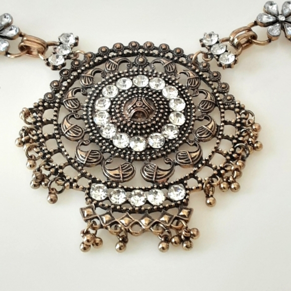 Antiqued Oxidized Gold Tone Metal Rhinestone Handbag Charm - Picture 4 of 6